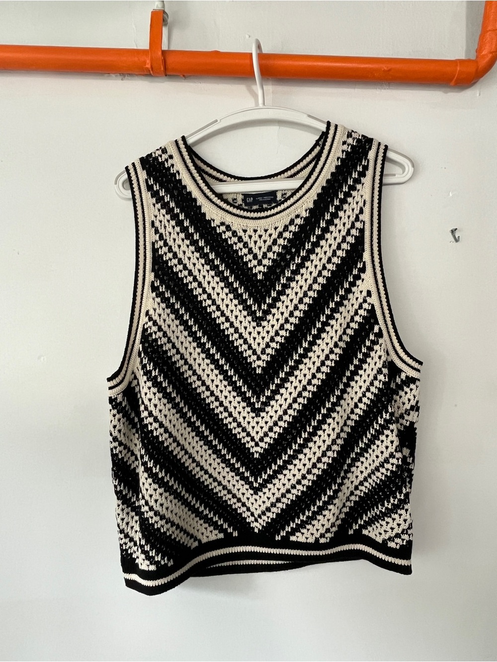 Gap Knit top